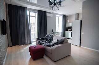 Апартаменты Luxury apartment in the heart of the city with main street view Кишинёв-1